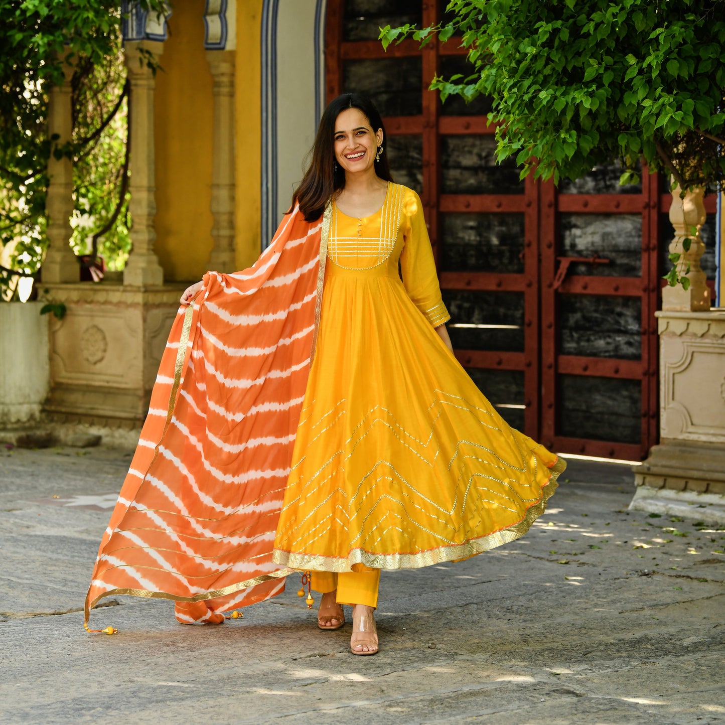 ARANSHE SUIT SET