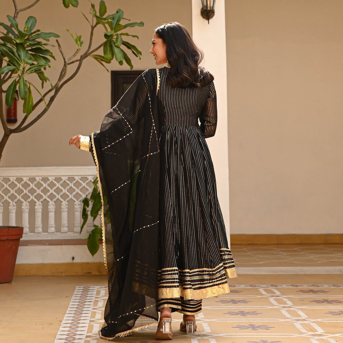 KAMLI SUIT SET