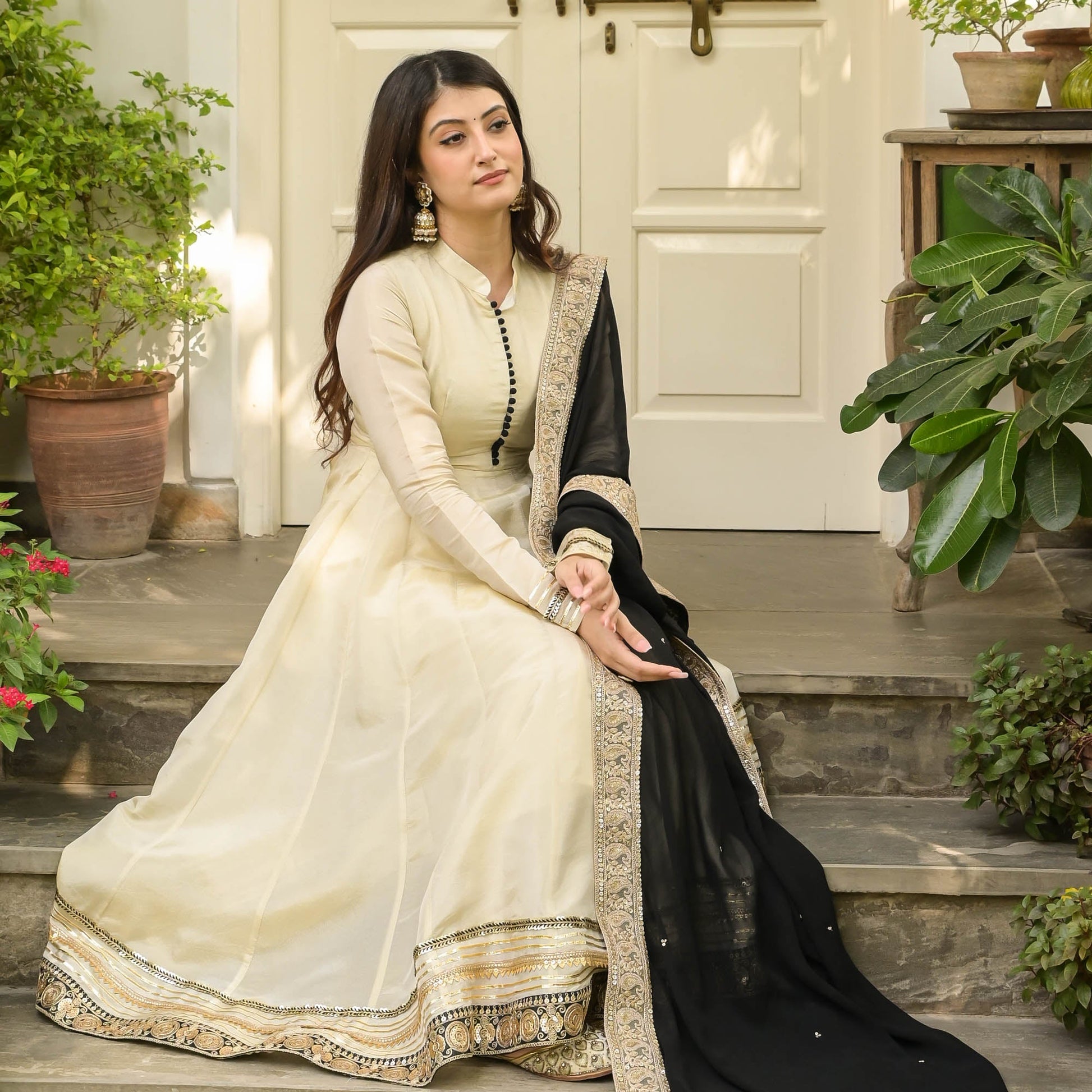 MONA SUIT SET by My Store