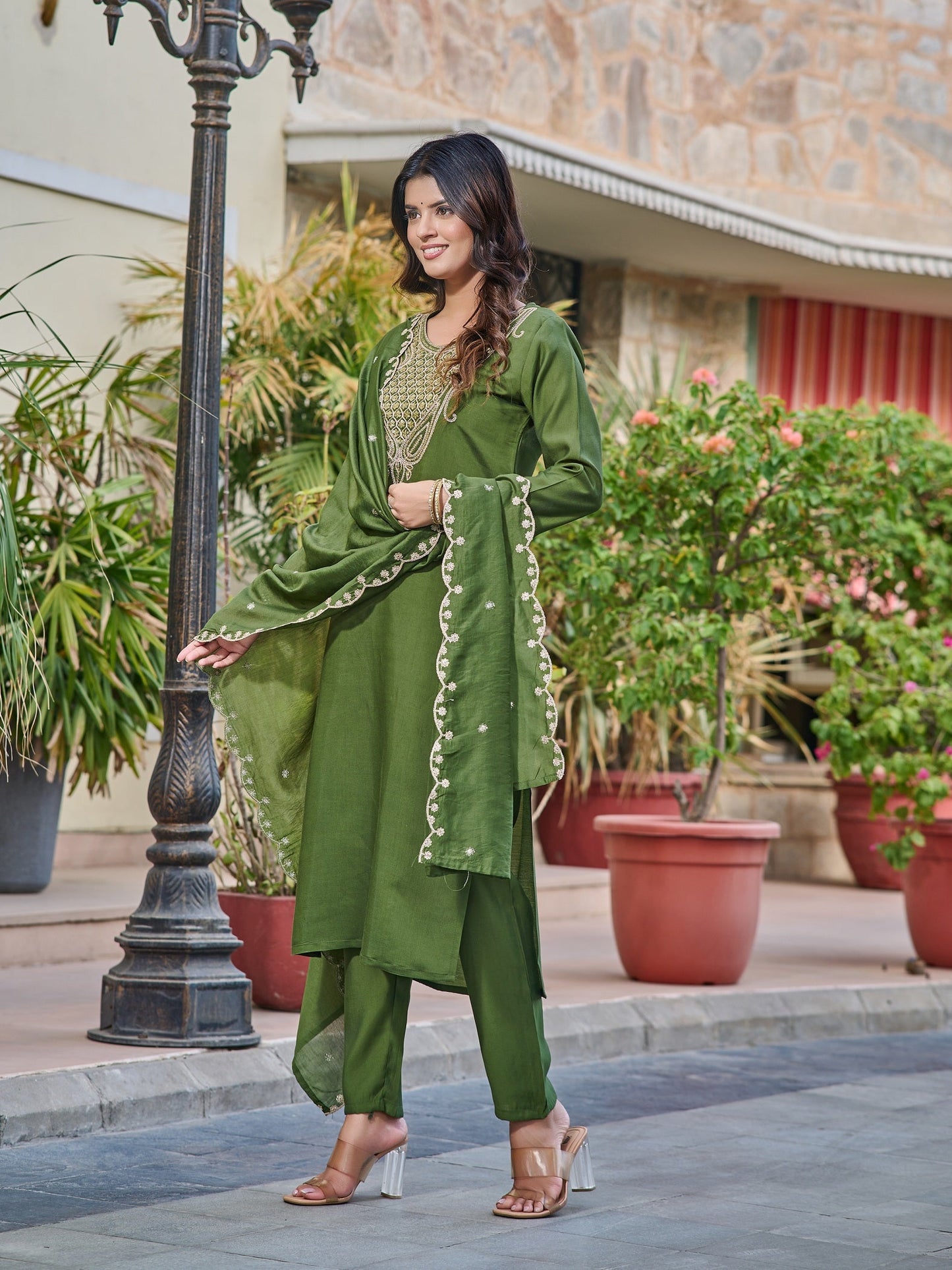 Festival Wear Green Kurta Set For Women