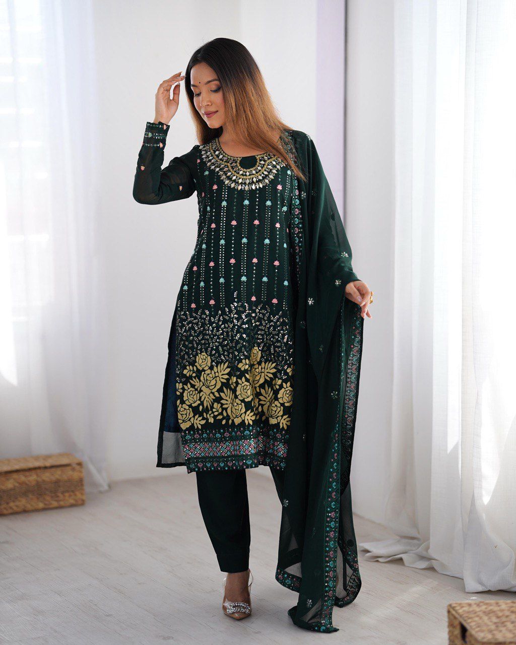 Festive Green Radiance Kurta Set