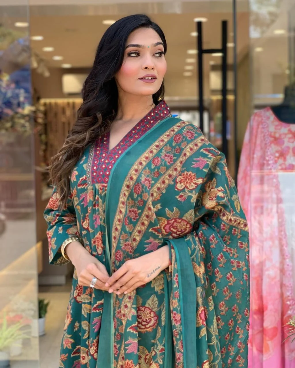 Elegant Green Floral Printed Kurti with Dupatta