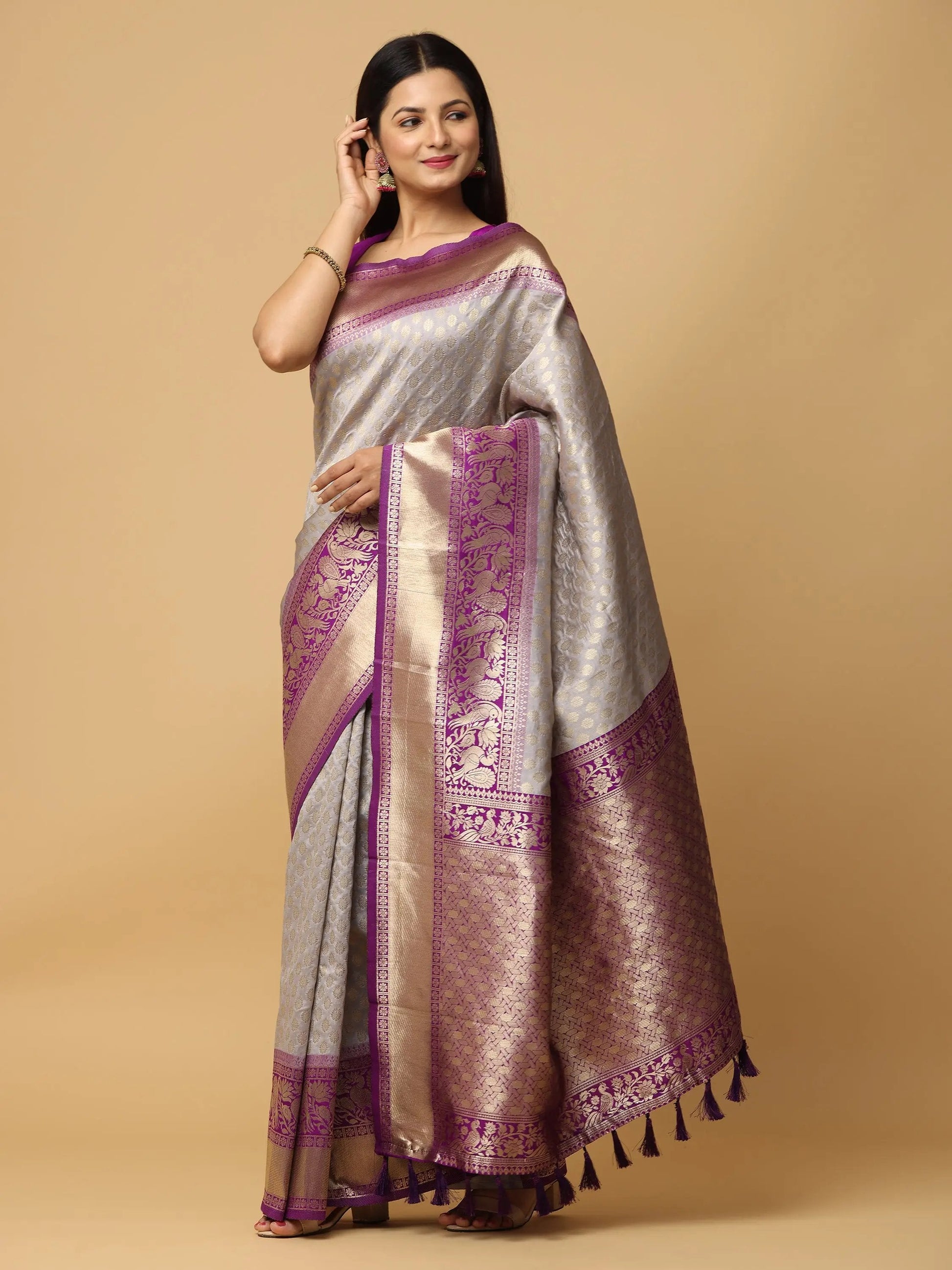 Grey Pattu Silk Rich Pallu Saree by My Store