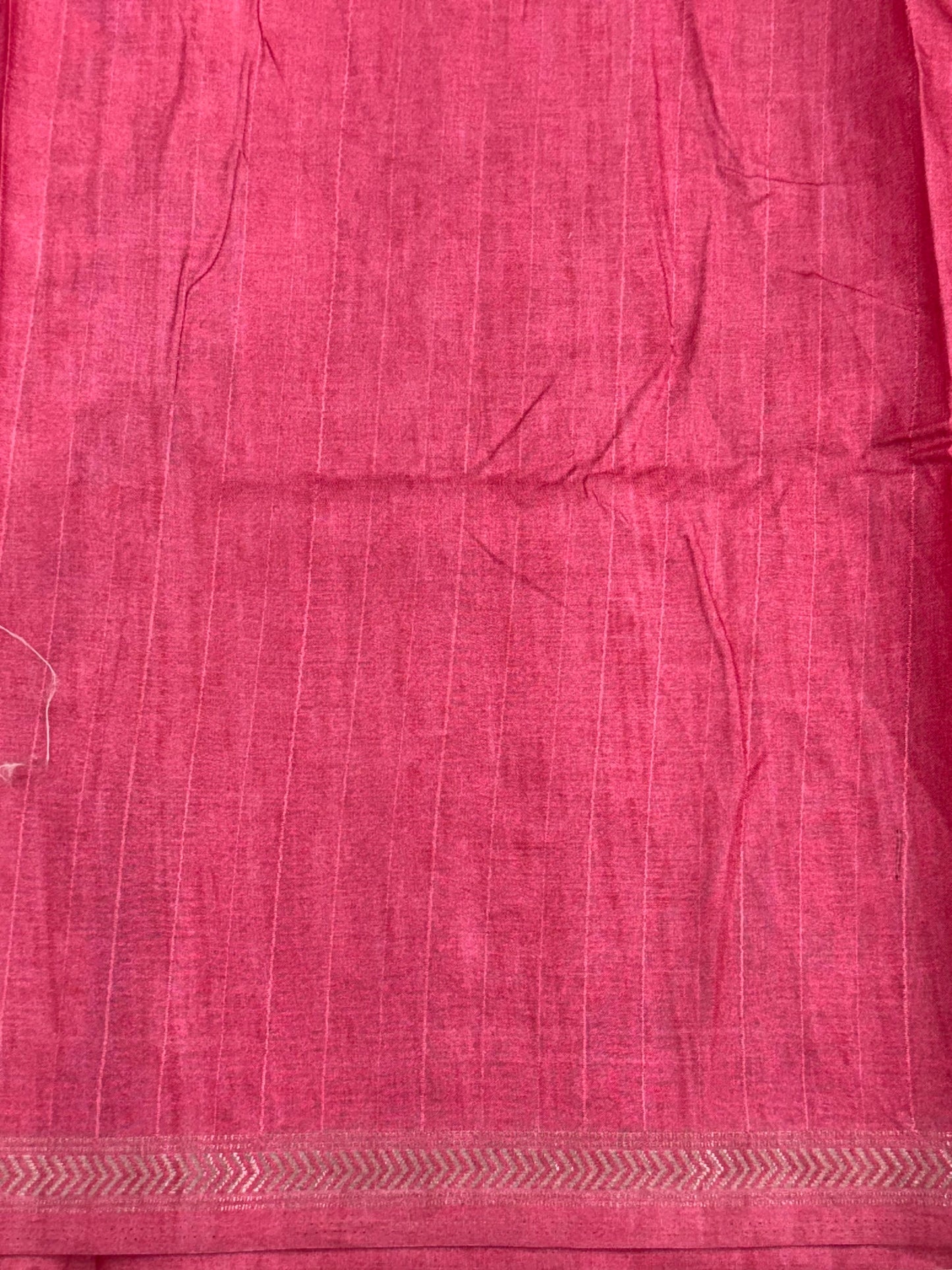 White Floral Ikat Tussar Ghicha Silk Saree