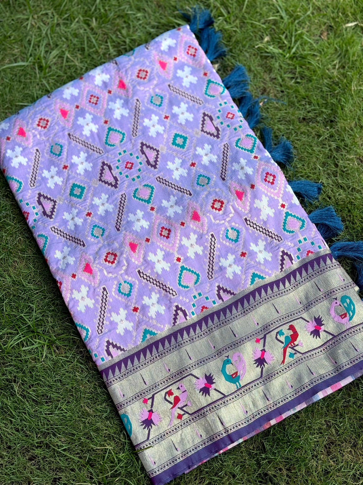 Light Lavender Patola Silk Zari Weaving Saree by My Store