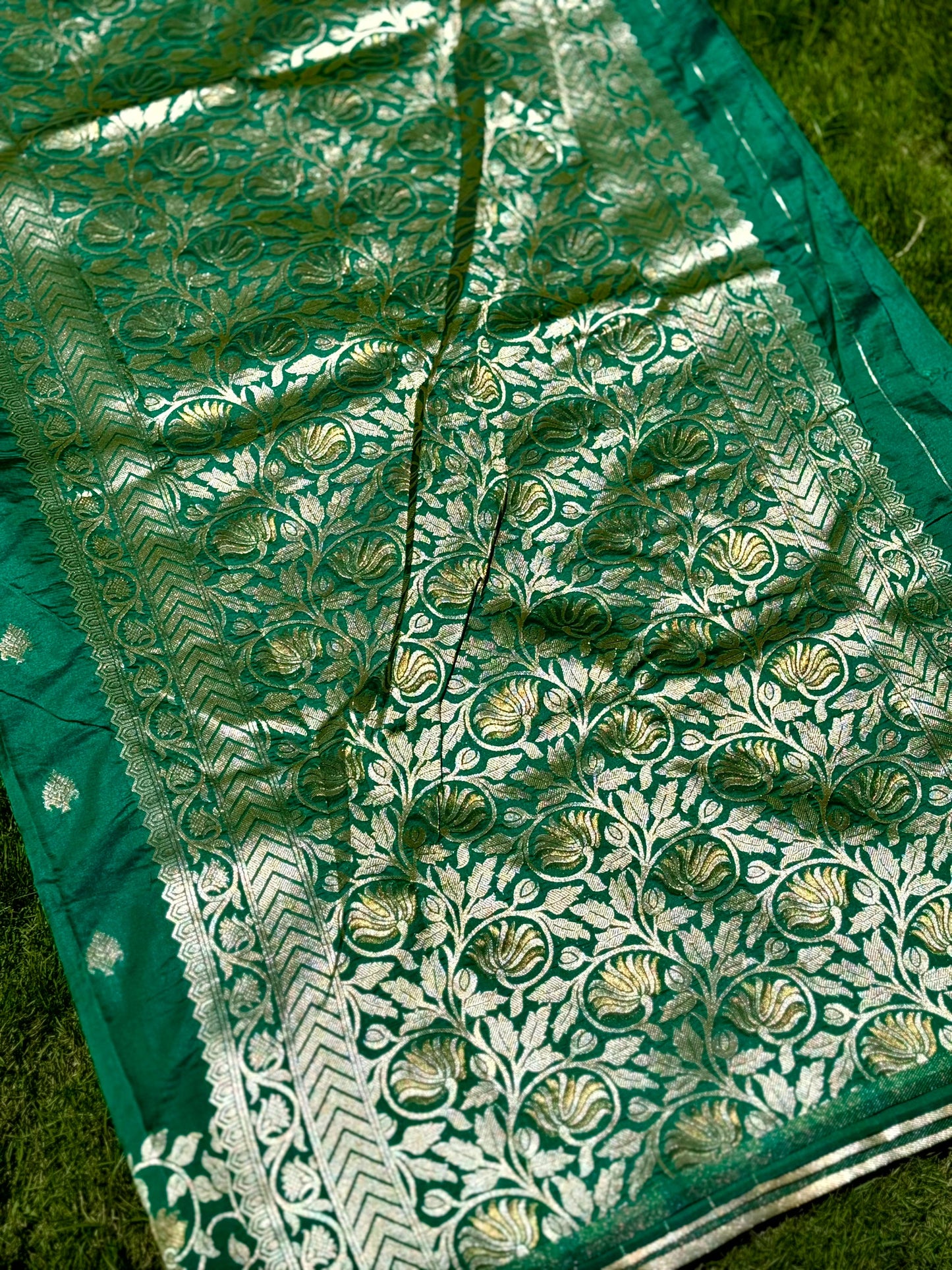 Emerald Green Soft Silk Kanjivaram Saree by My Store