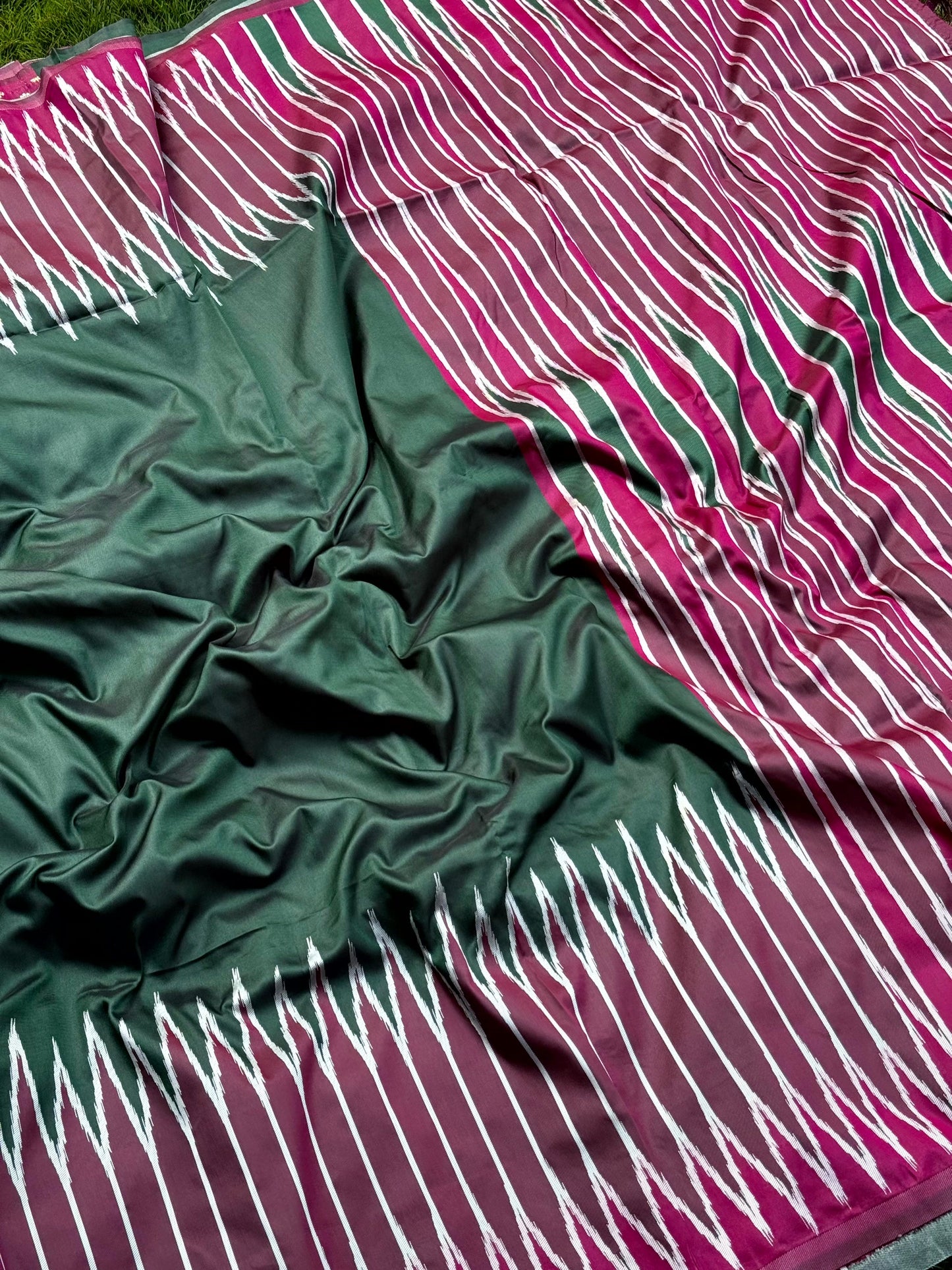 Green Soft Silk Ikkat Zari Weaving Saree by My Store