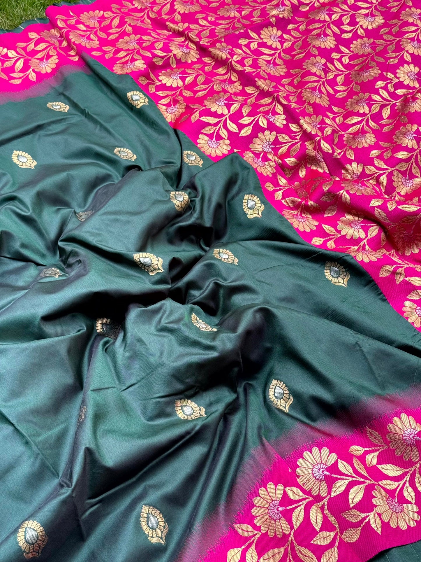 Deep Green Soft Silk Kanjivaram Saree by My Store
