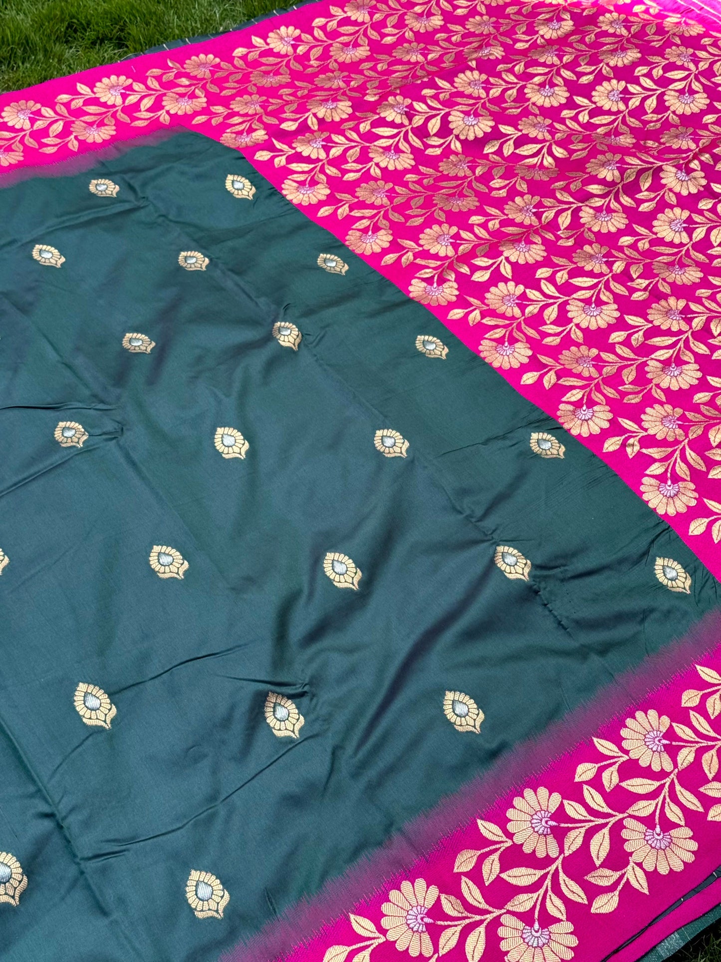 Deep Green Soft Silk Kanjivaram Saree by My Store