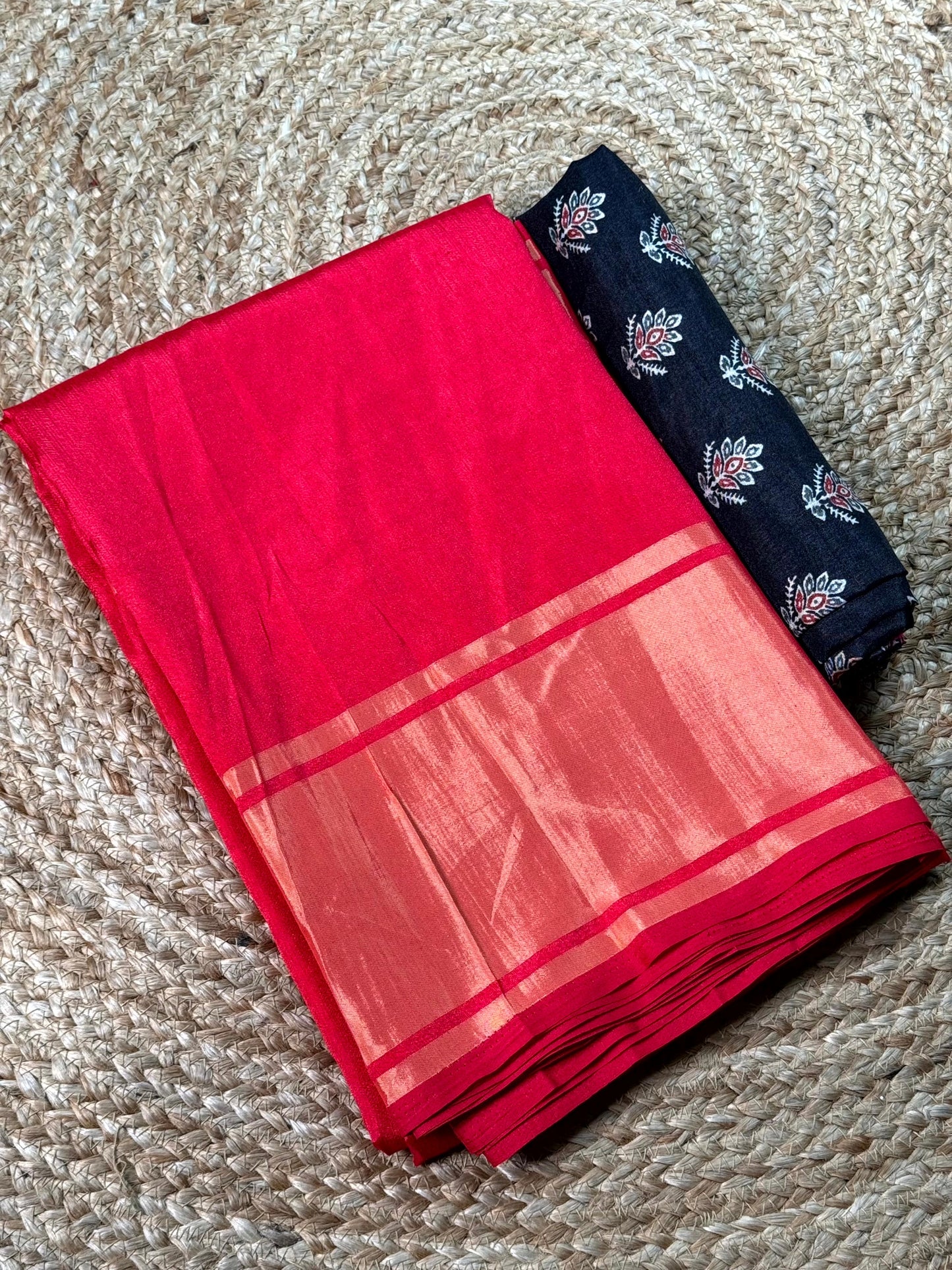 Radiant Pink Soft Silk Gold Zari Weaving Saree by My Store