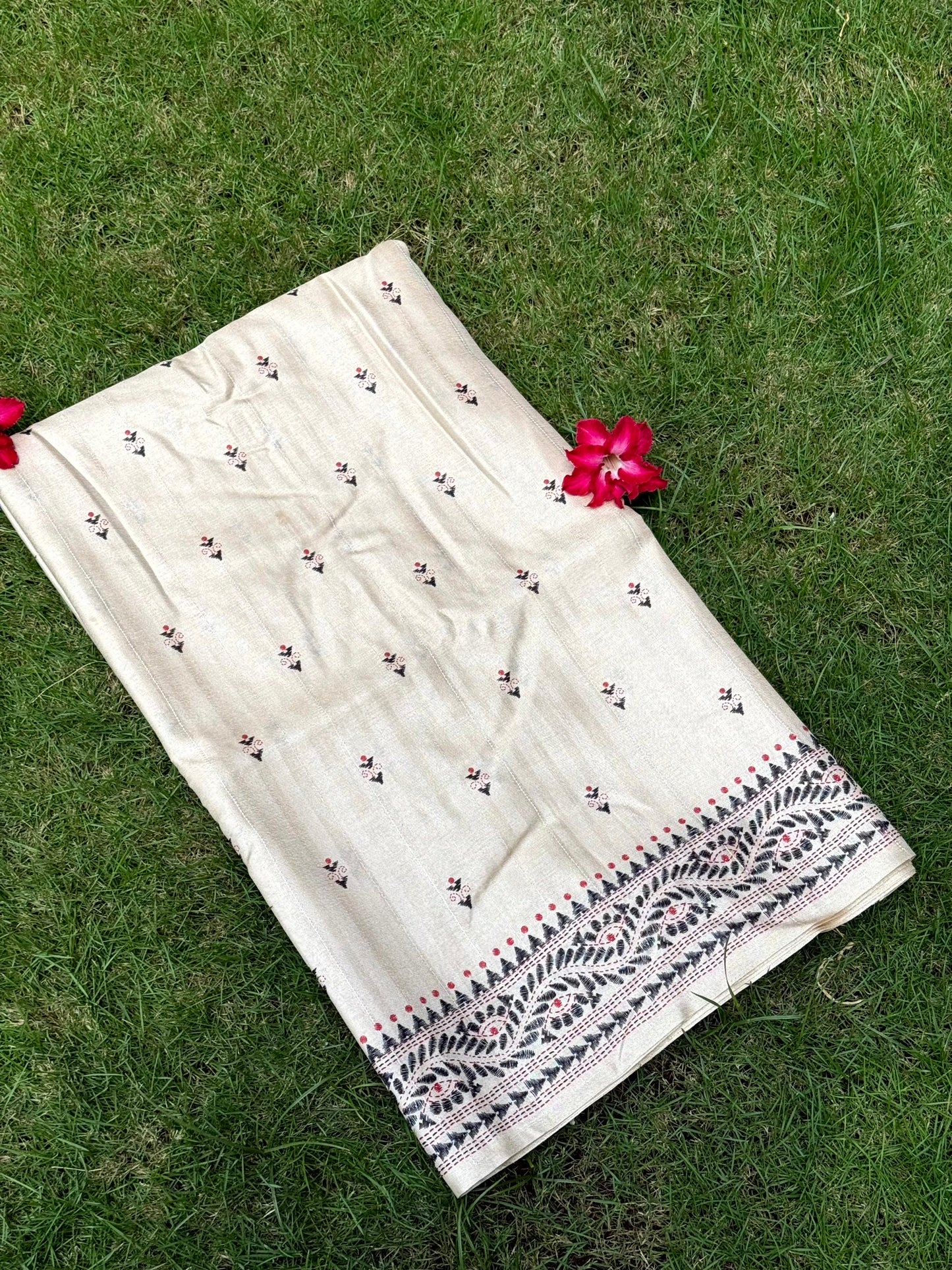 Cream Tussar Silk Madhubani Print Saree by My Store