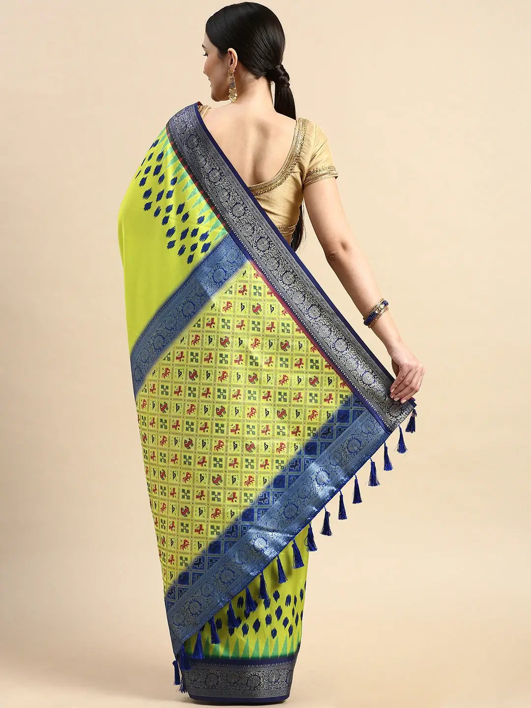 Exclusive Ikkat Digital Print With Patola Pallu Soft Silk Saree by My Store