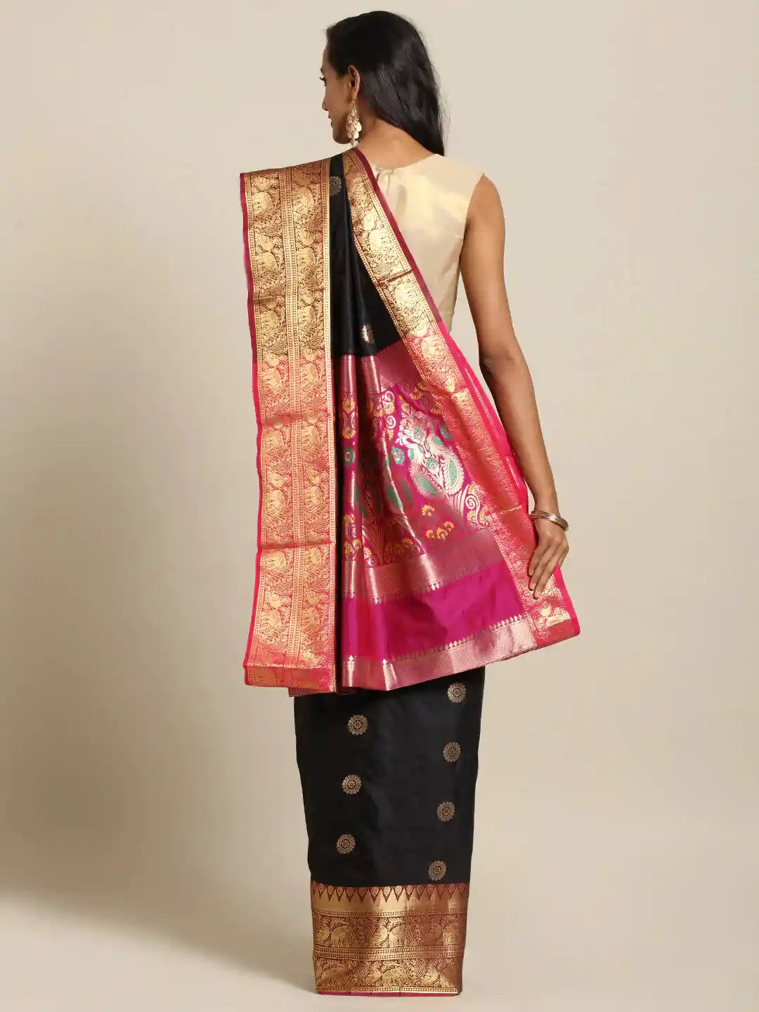 Kanjivaram Zari Woven Black Colour Silk Saree by My Store