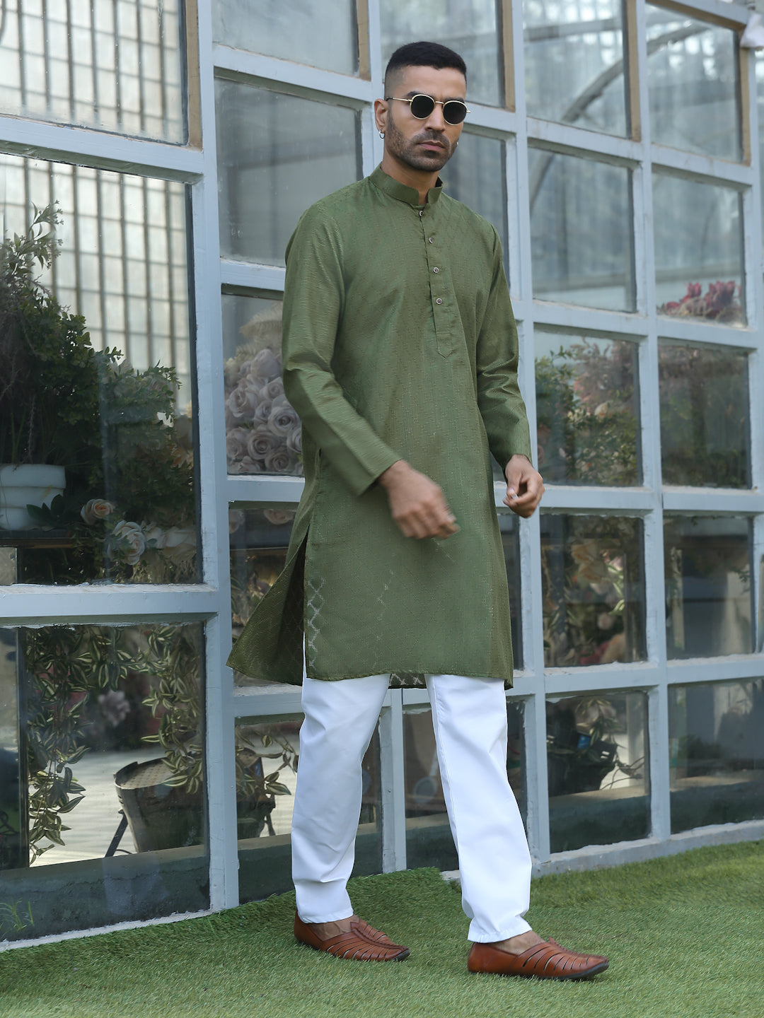 Cotton blend Woven self Desing Kurta