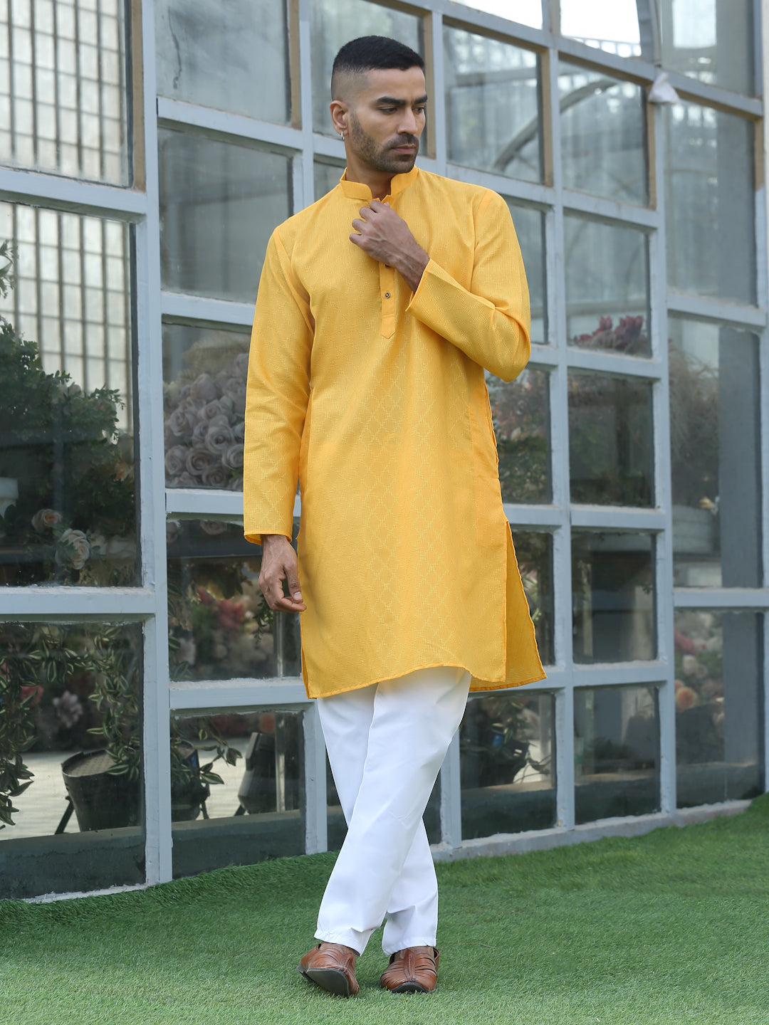 Cotton blend Woven self Desing Kurta