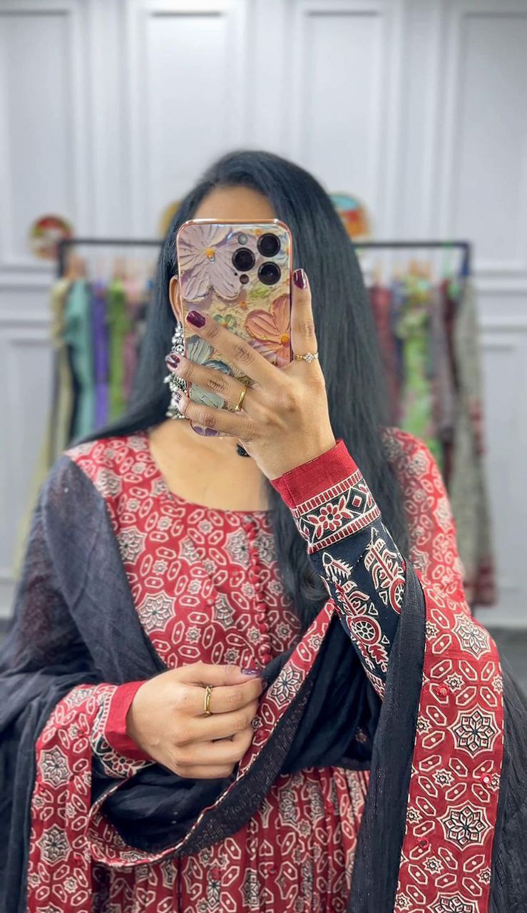 Elegant Maroon Embroidered Kurta Set with Sheer Dupatta