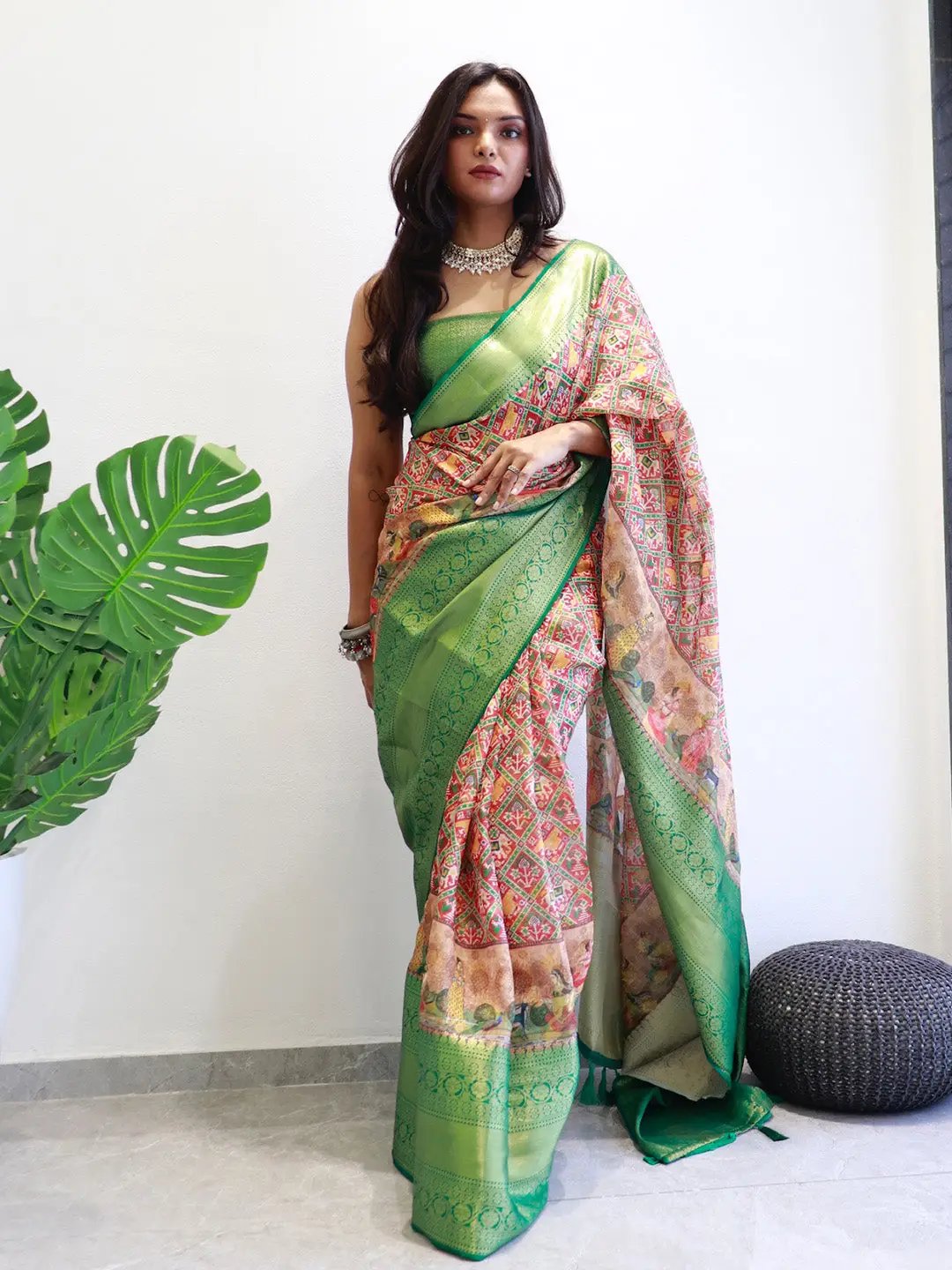 Patola printed Moonga Kota Doriya Saree by My Store