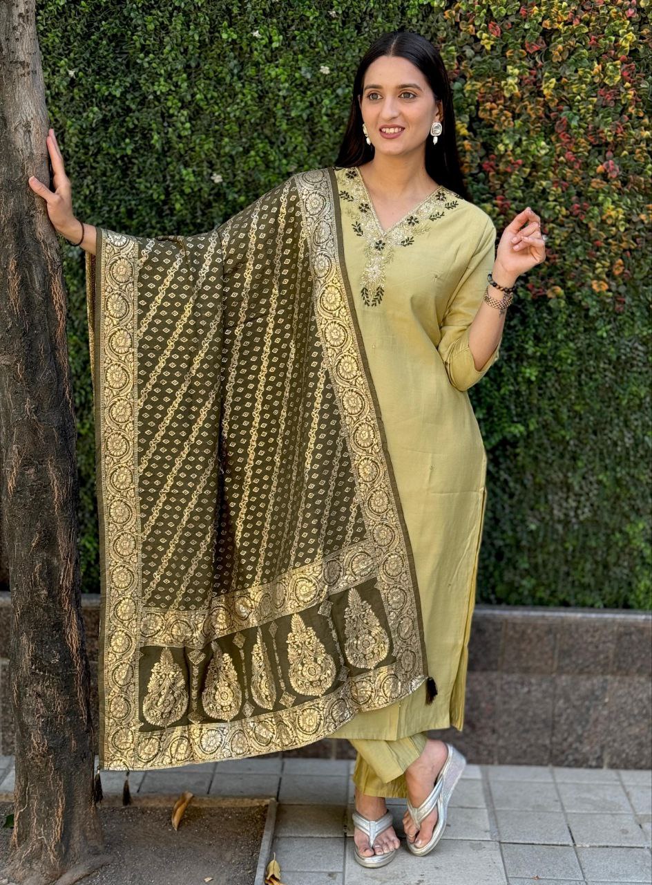 Mehendi Green Kurta Set with Dupatta – Stylish Festive & Wedding Wear for Women