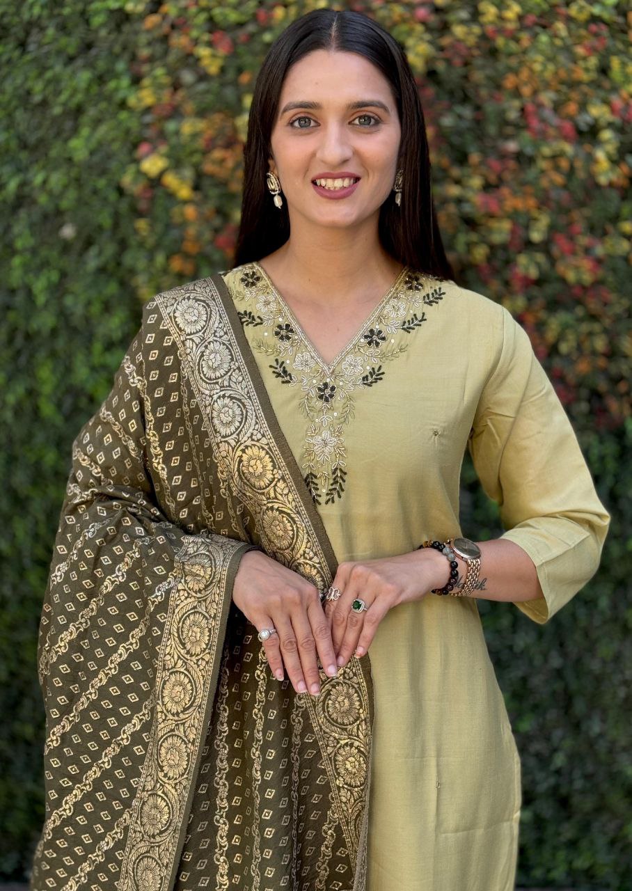 Mehendi Green Kurta Set with Dupatta – Stylish Festive & Wedding Wear for Women