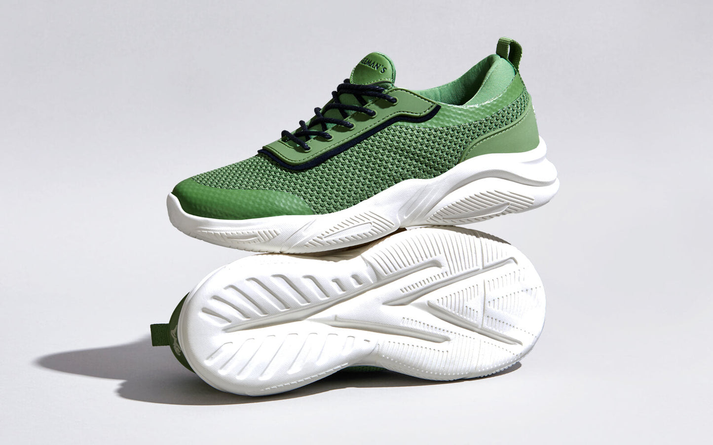 Max Hybrid Sneakers : Green by My Store