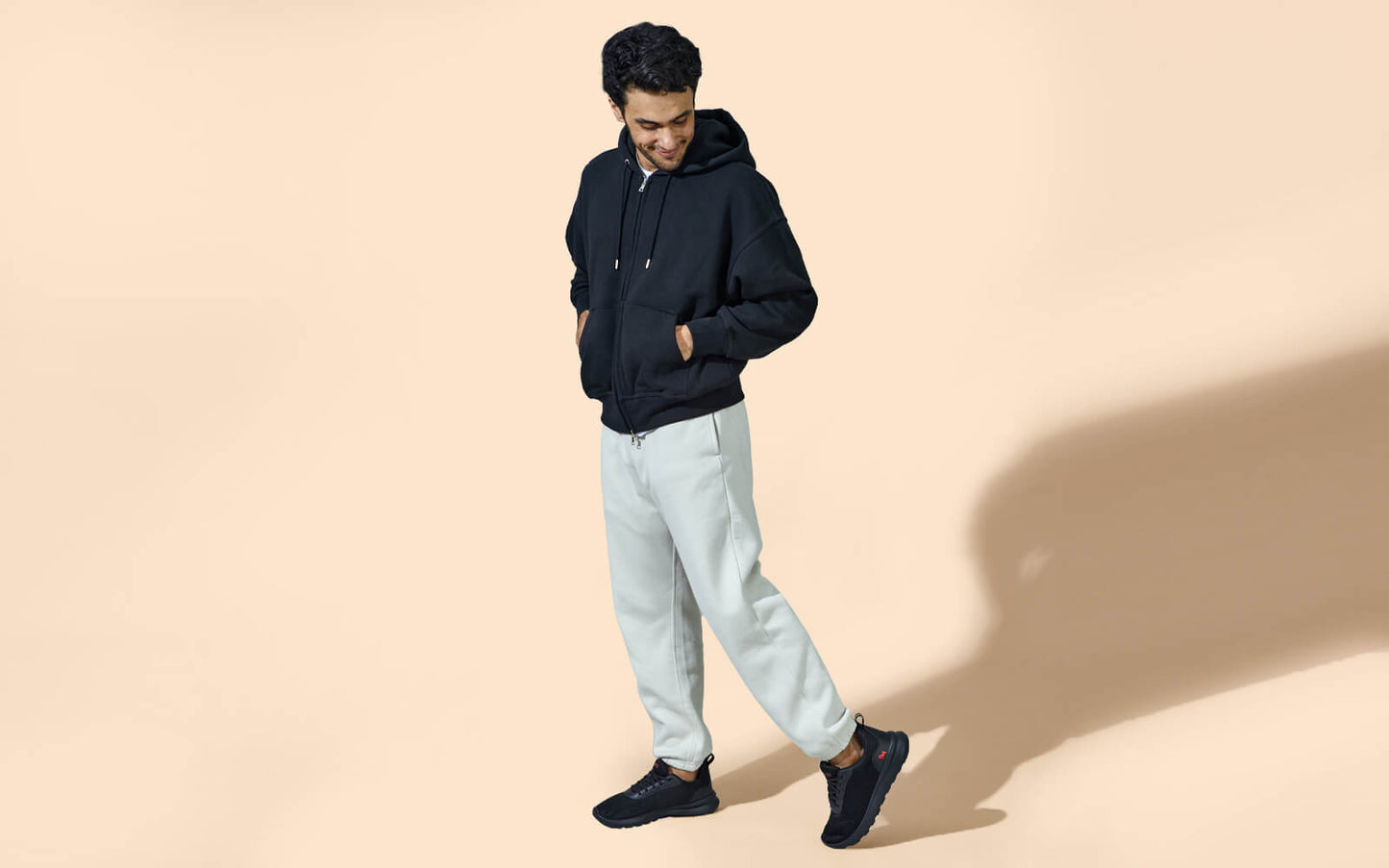 Tread Basics – Black | Minimalist Black Footwear for Daily Comfort & Style