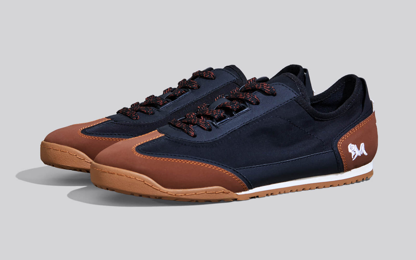The Urban Ease : Black-Tan by My Store