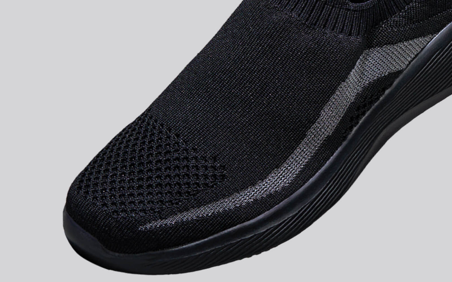 Everyday Basic Slip Ons : Black by My Store