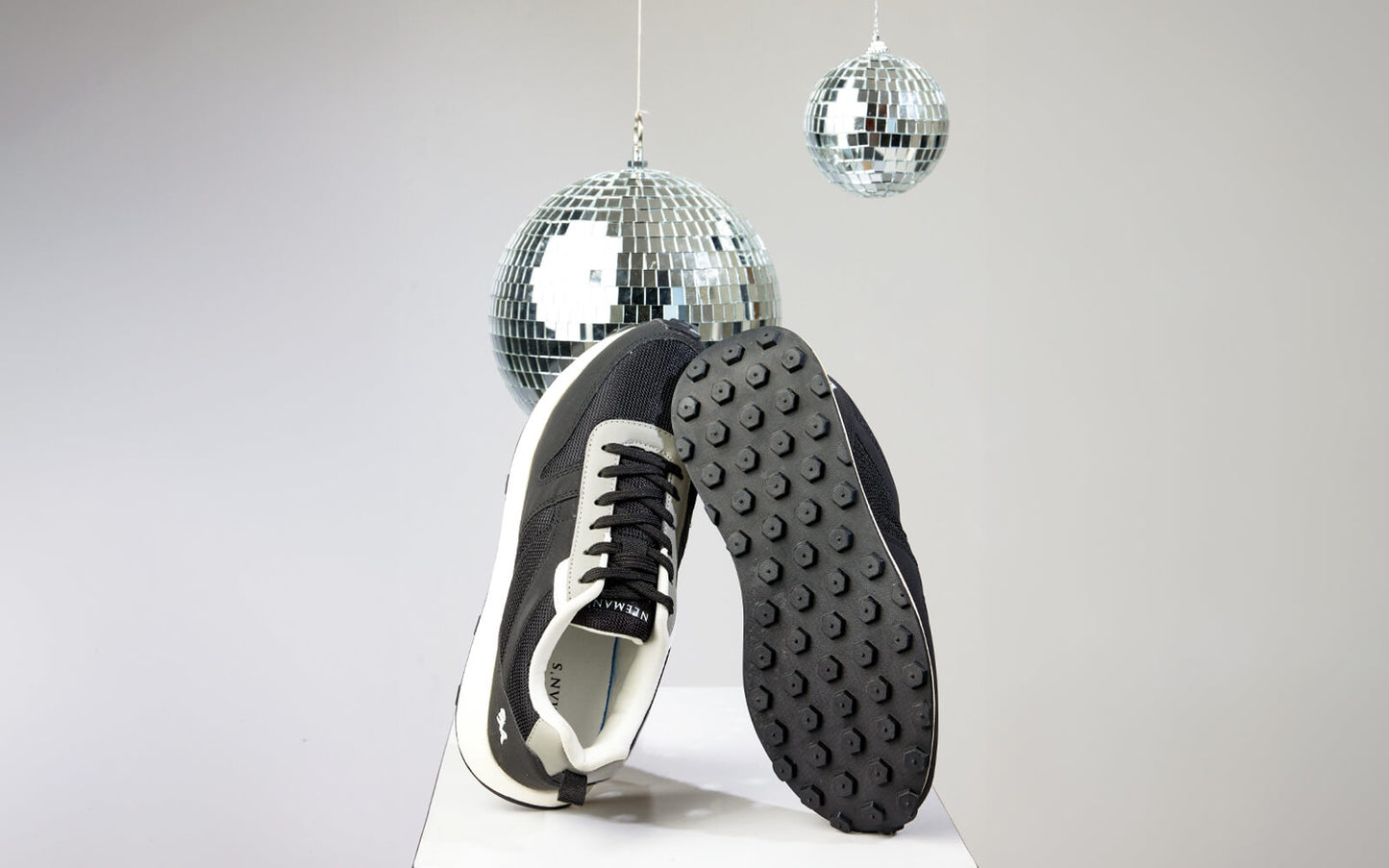The Eighties : Black-Grey-White by My Store