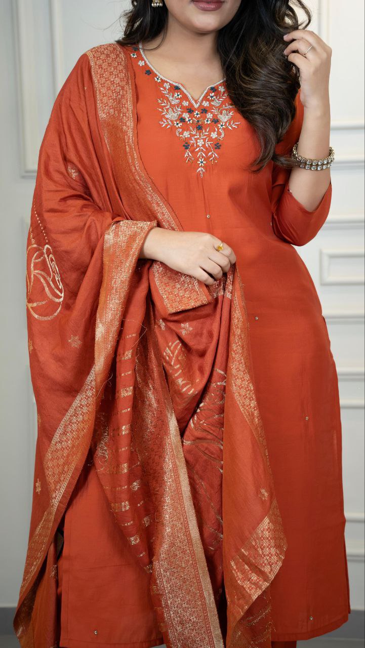 Designer Orange Kurta Set – Traditional & Modern Fusion Look