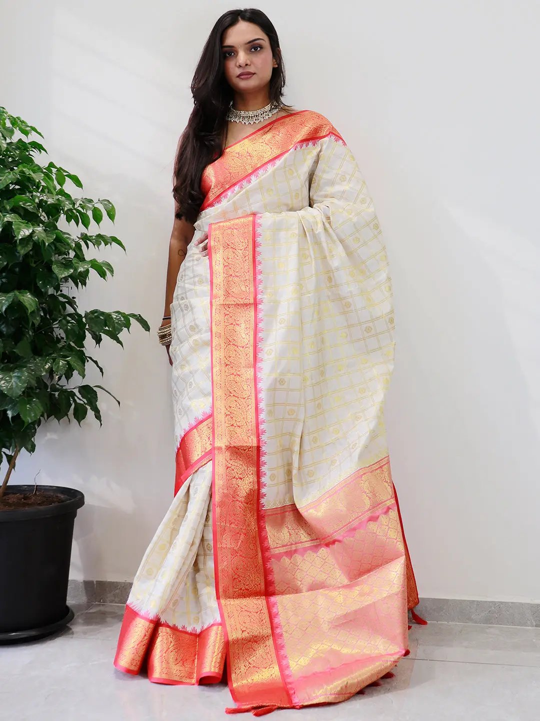 Divine Elegance Attractive Soft Silk Temple Border Gadwal Saree by My Store