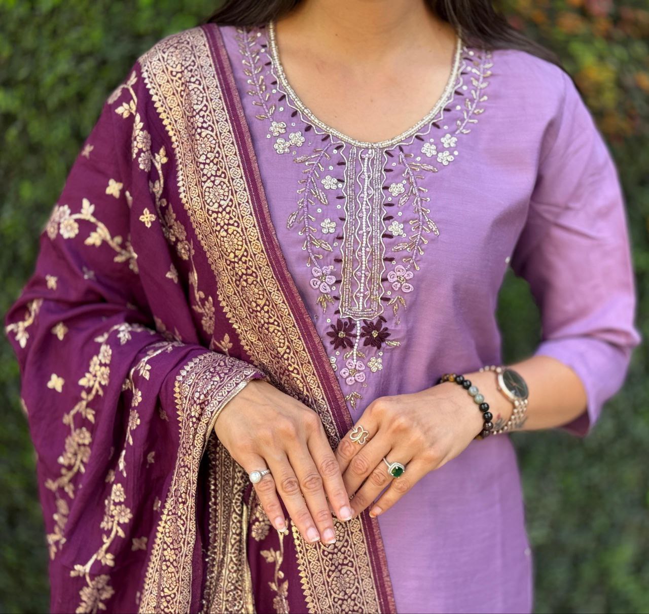 Purple Kurta Set with Dupatta – Stylish Women’s Ethnic Wear for Festive & Wedding Looks