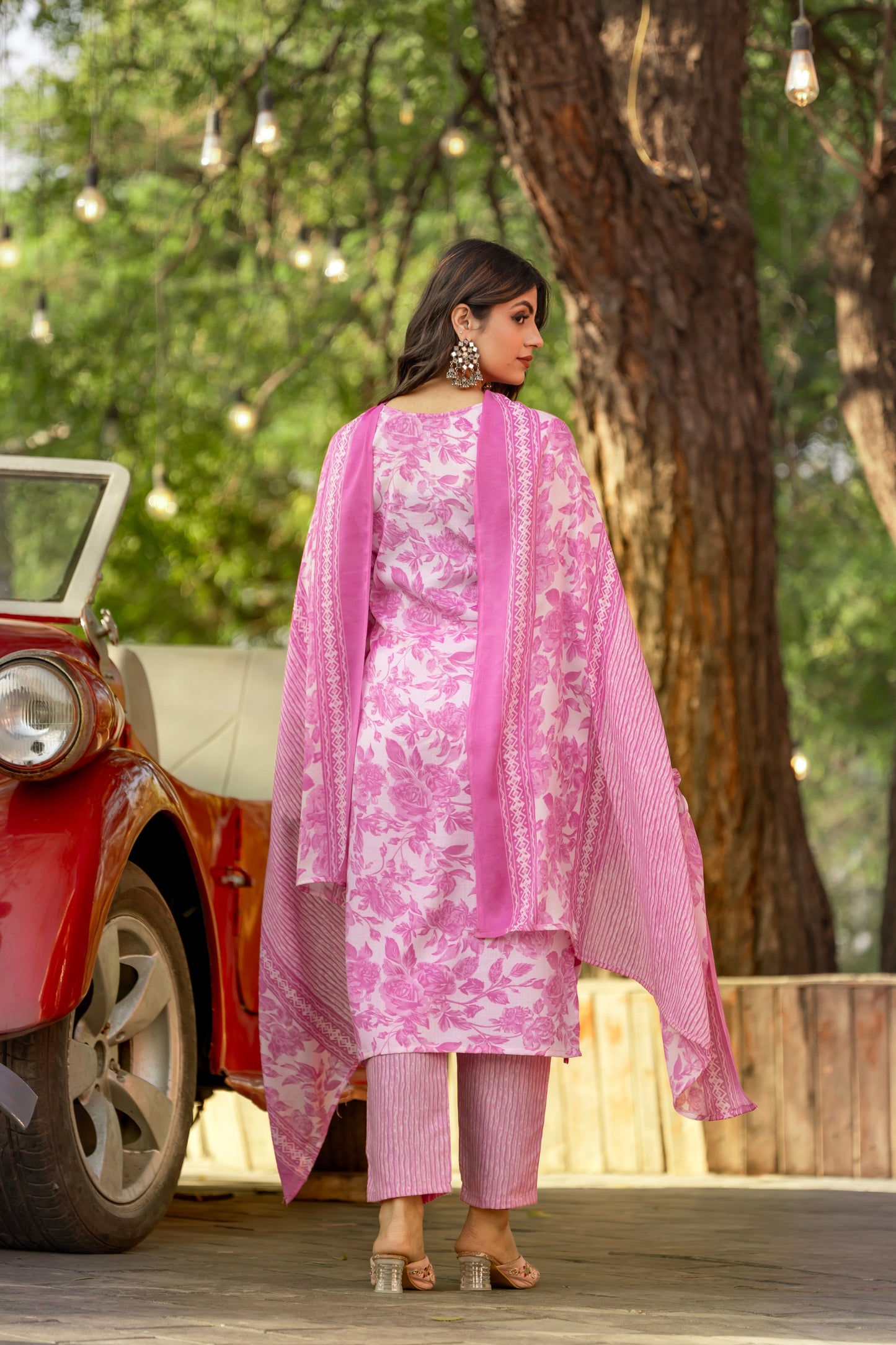 Styles Pink Kurta Set For Women