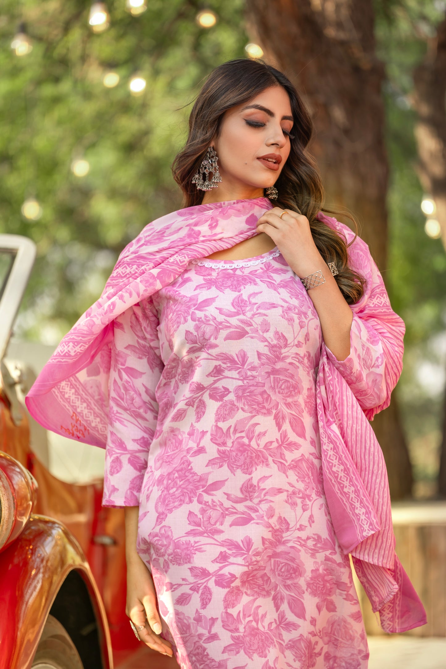 Styles Pink Kurta Set For Women