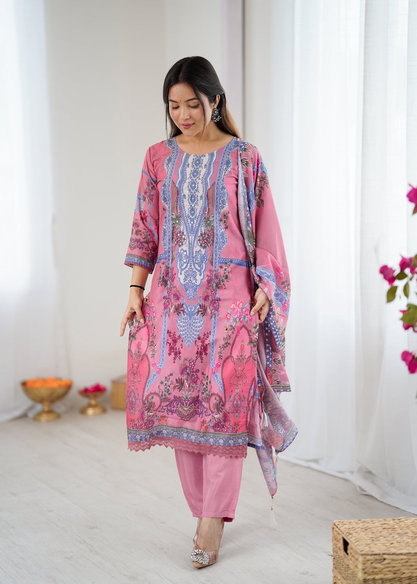 Blush Elegance Pink Kurta Set For Women