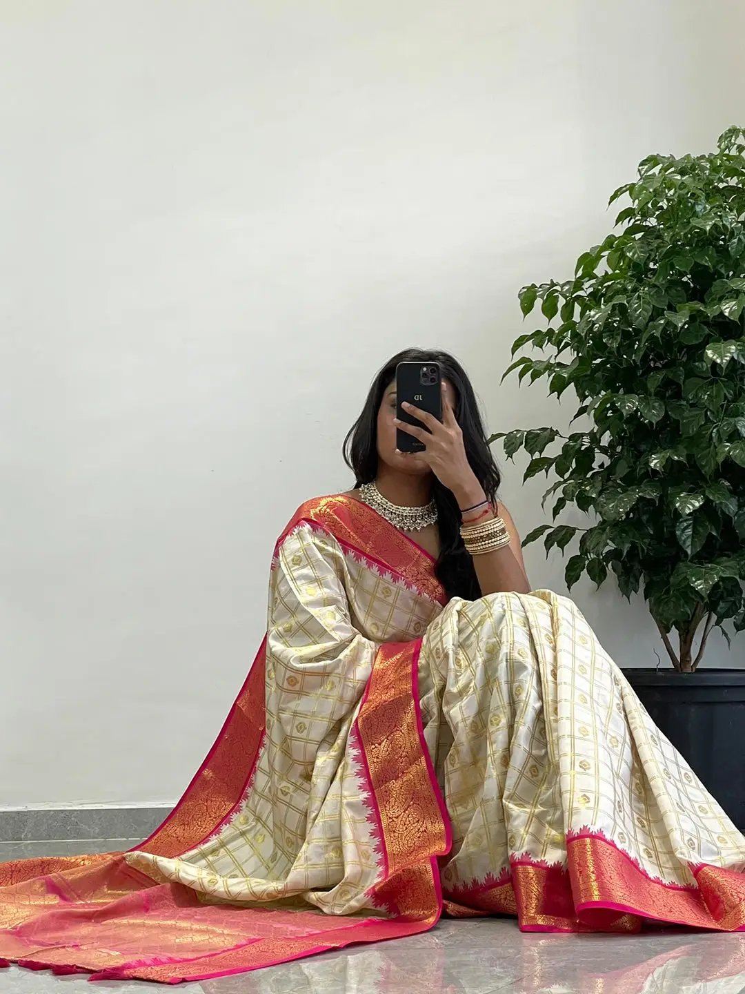 Divine Elegance Attractive Soft Silk Temple Border Gadwal Saree by My Store