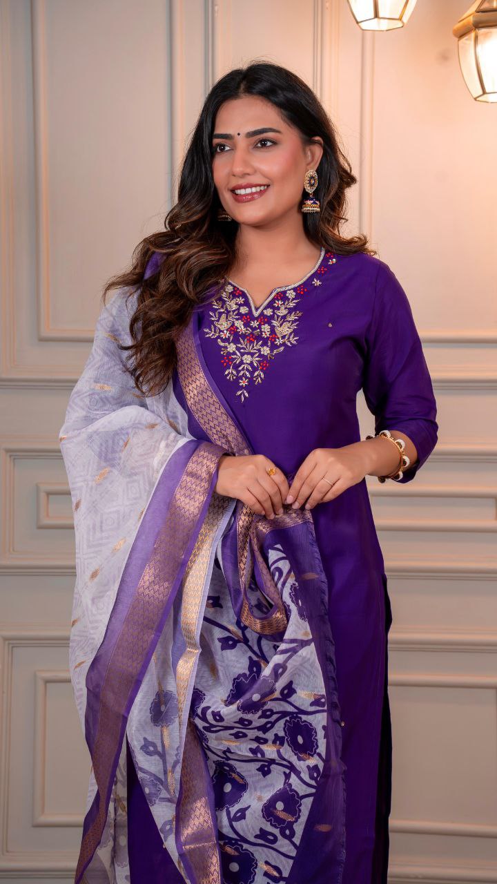 Graceful Purple Kurta Set for Women