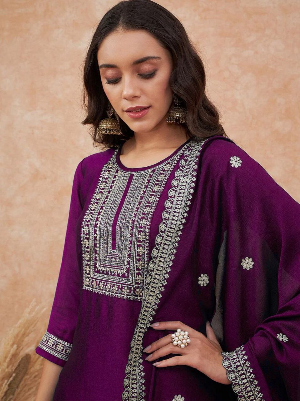 Elegant Purple Embroidered Kurta Set with Sheer Dupatta