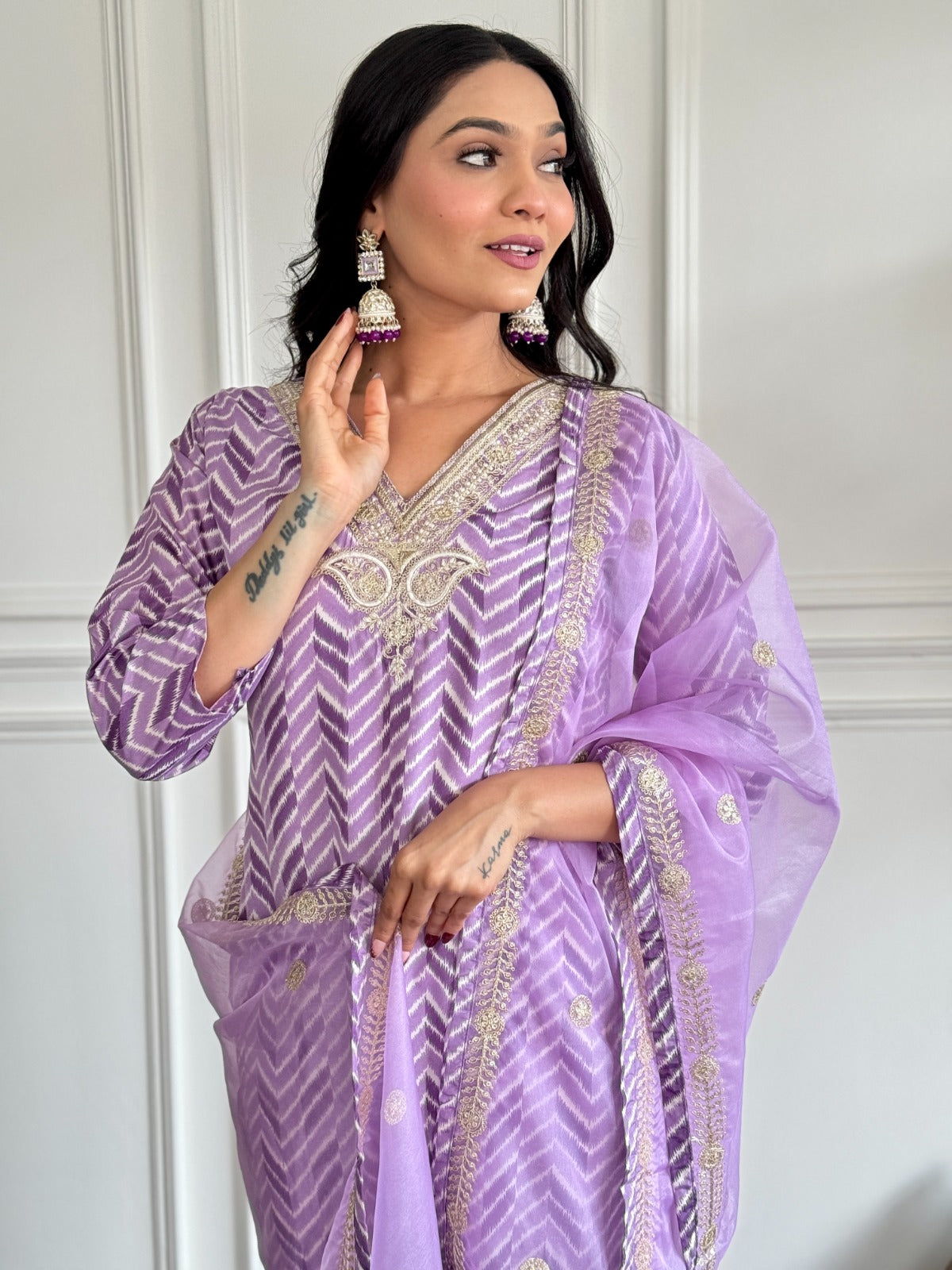 Elegant Purple Chevron Kurta Set with Embroidered Dupatta
