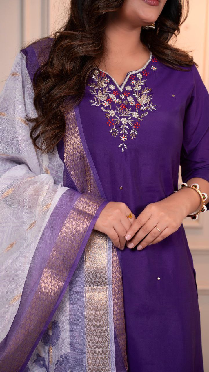 Graceful Purple Kurta Set for Women