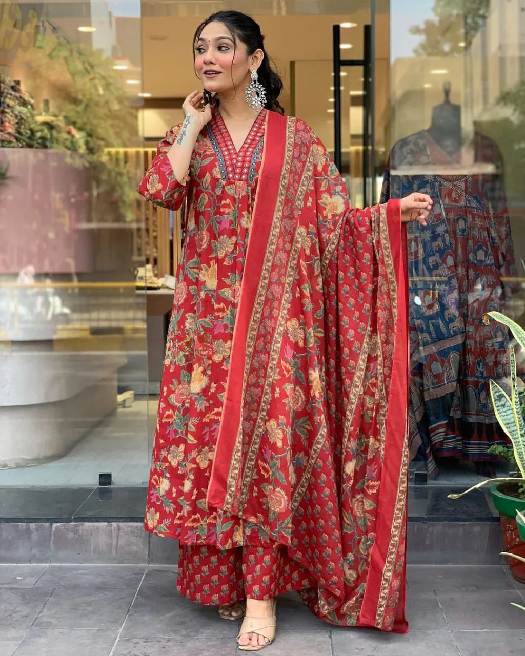 Scarlet Bloom Red Ethnic Kurta Set For Women