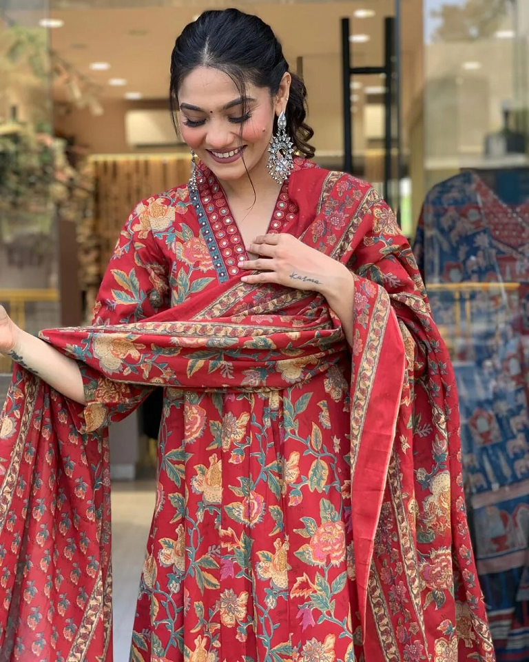 Elegant Red Floral Printed Kurti with Palazzo and Dupatta