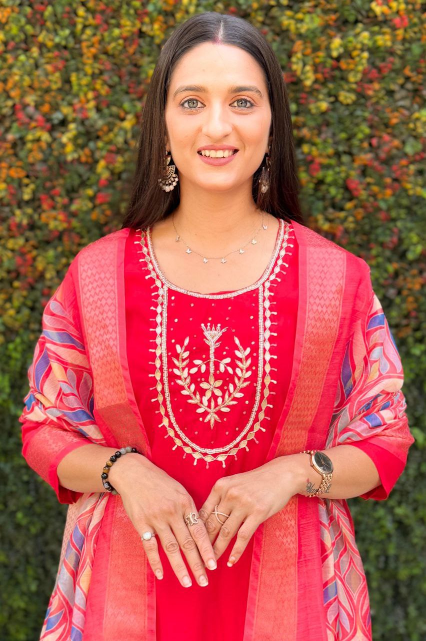 Royal Scarlet Ethnic Kurta Set For Women