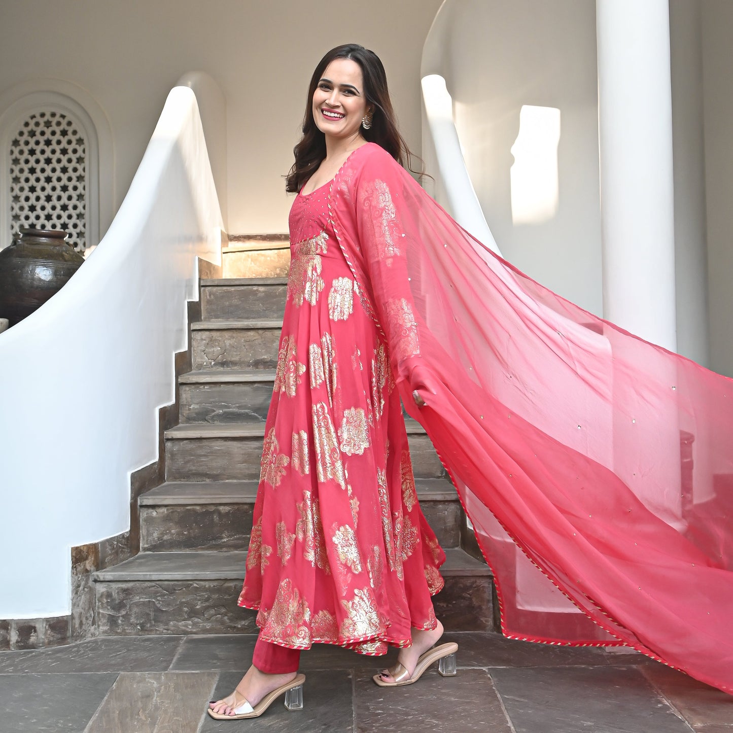 BEGUM SUIT SET