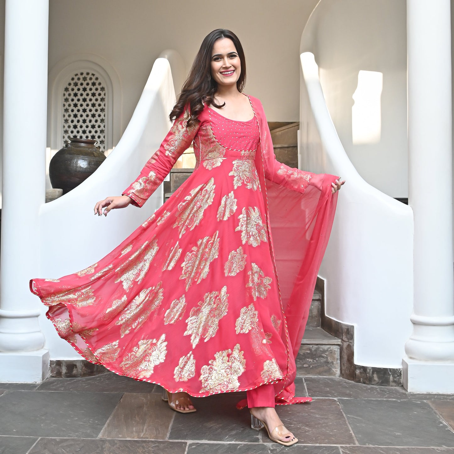 BEGUM SUIT SET