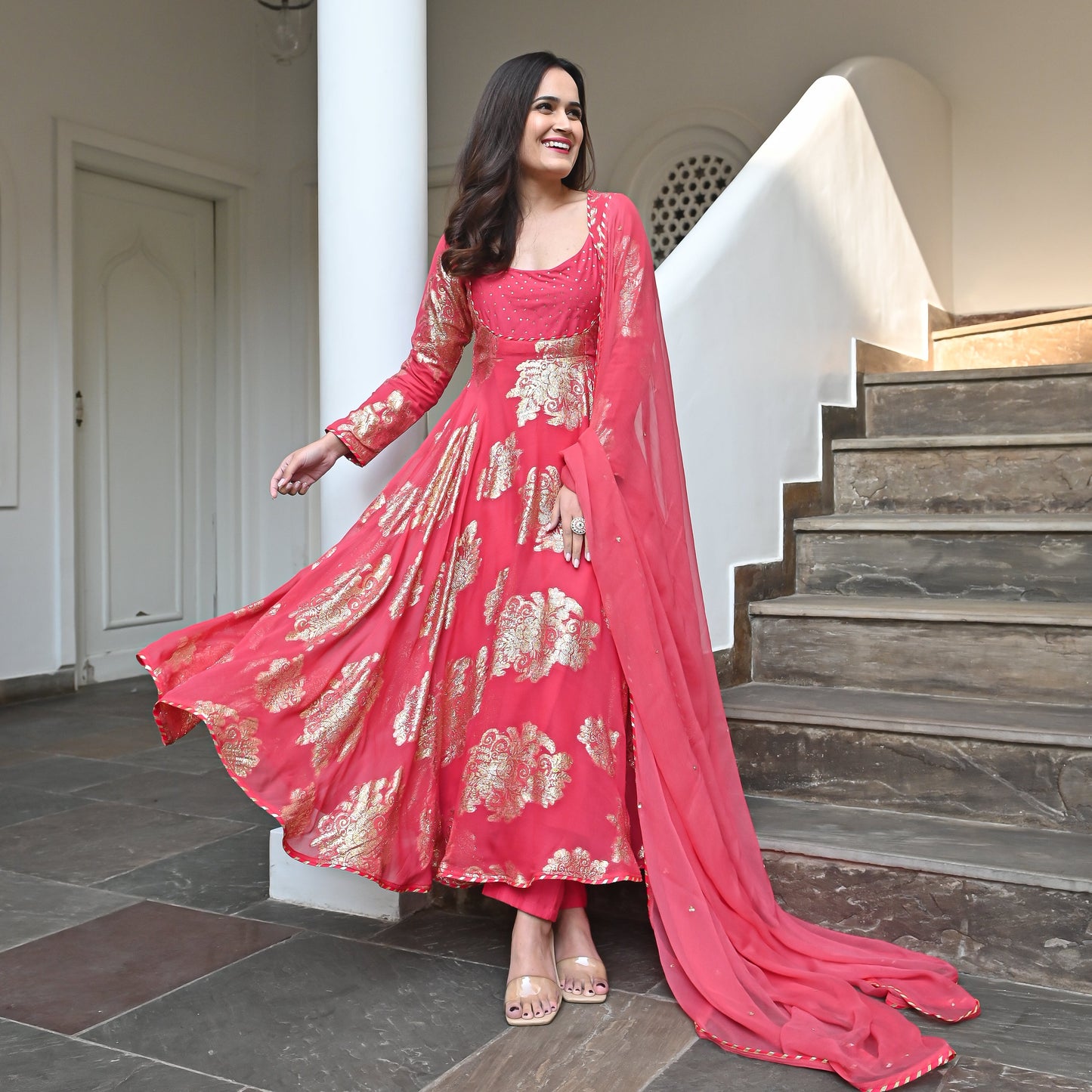BEGUM SUIT SET