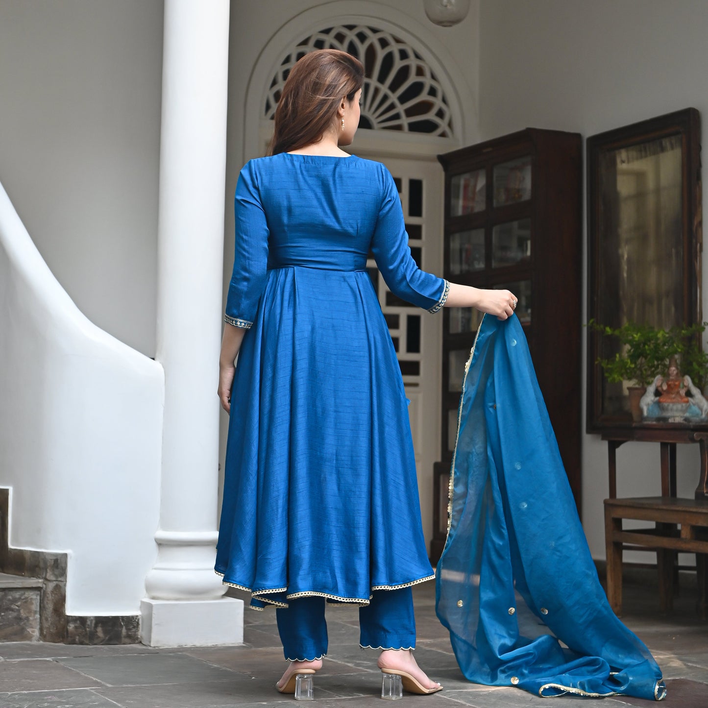 ARAM BANU SUIT SET