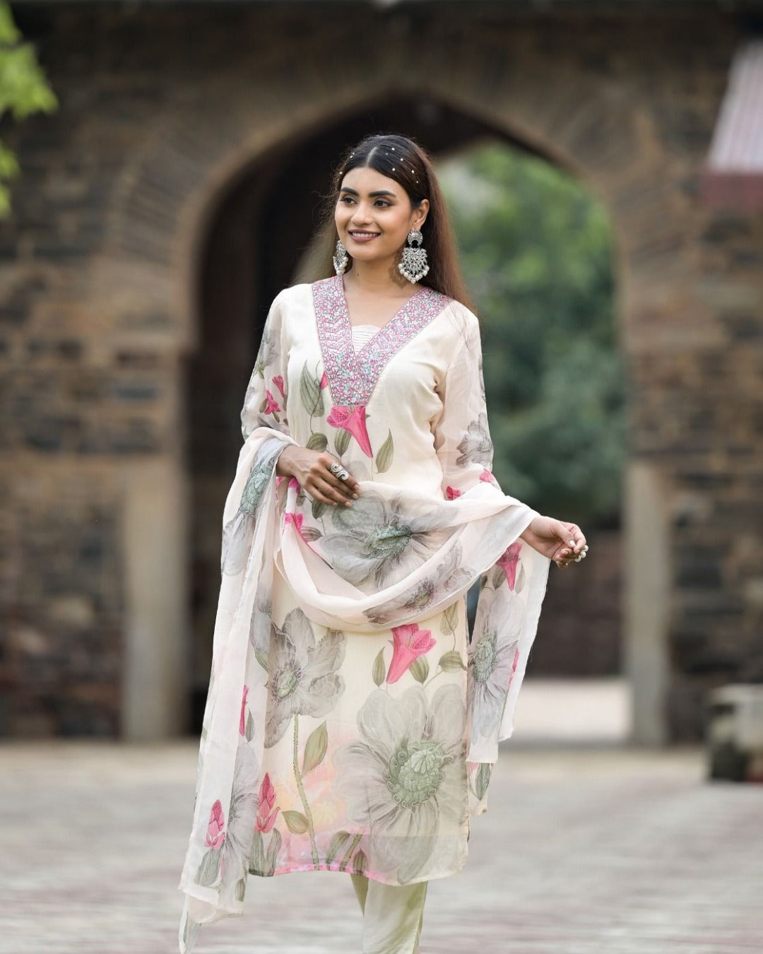 Festival Wear Georgette White Kurta Set