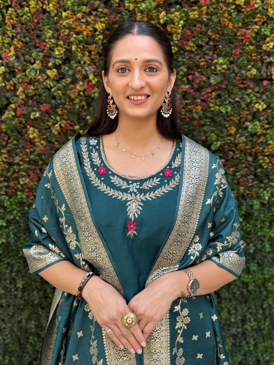 Elegant Turquoise Kurta Set for Women – Designer Ethnic Wear