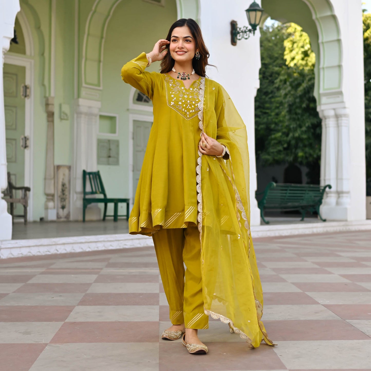 BINDIYA SUIT SET