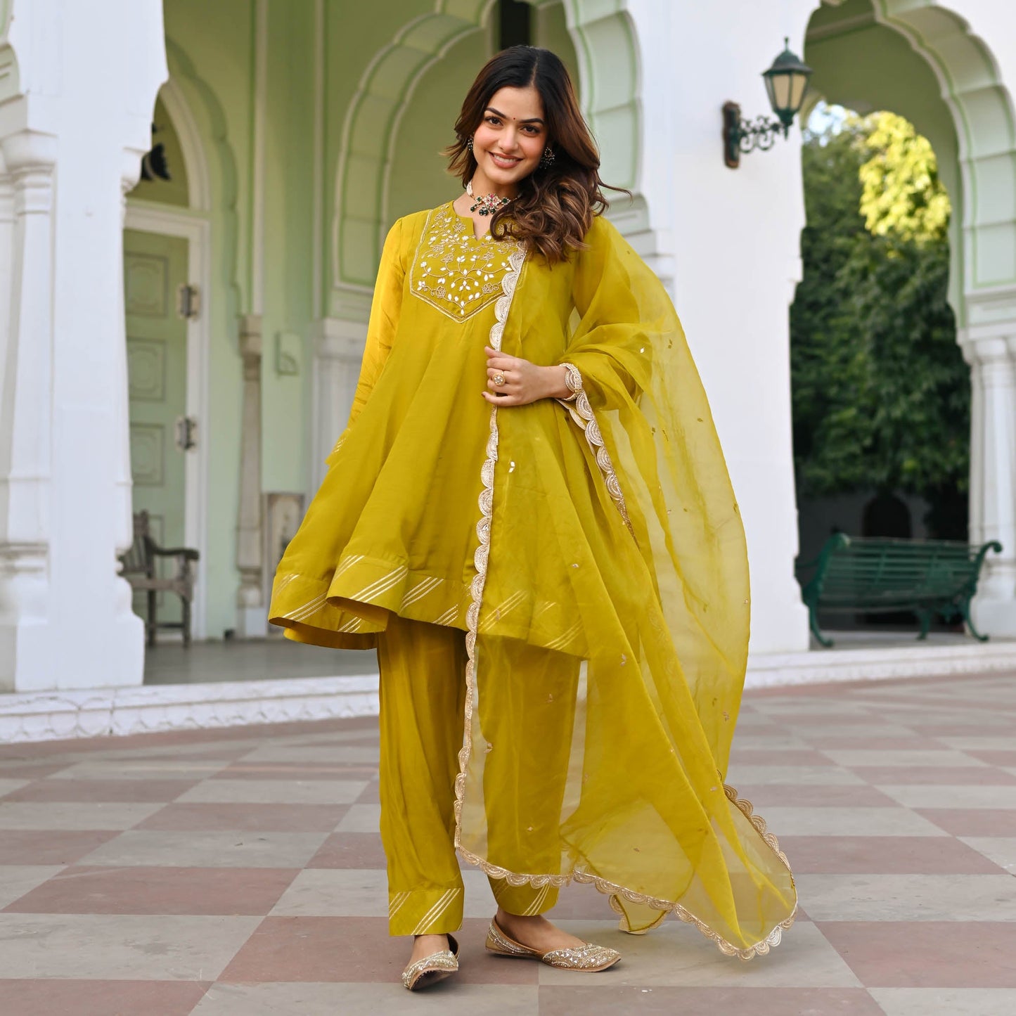 BINDIYA SUIT SET